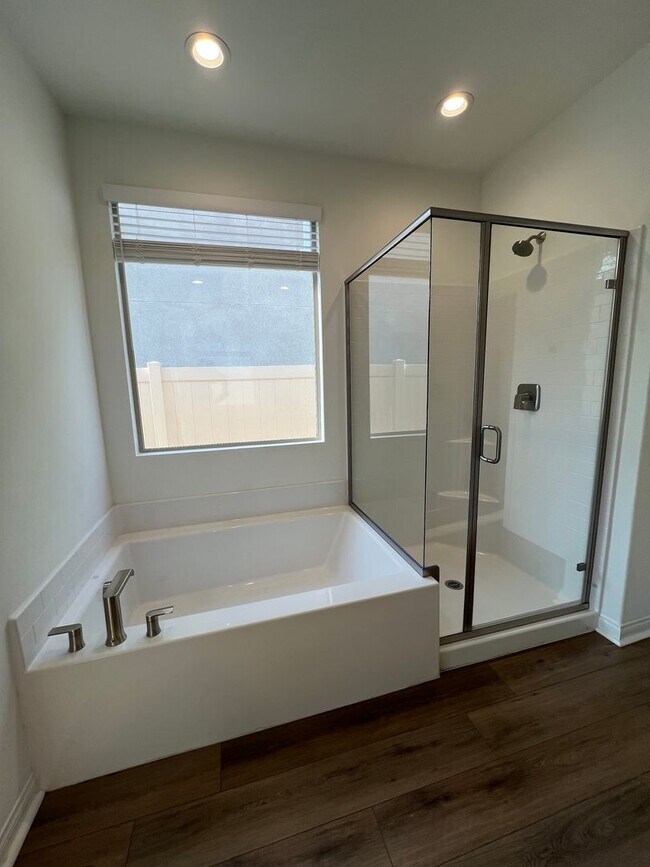 Building Photo - Beautiful Menifee Home