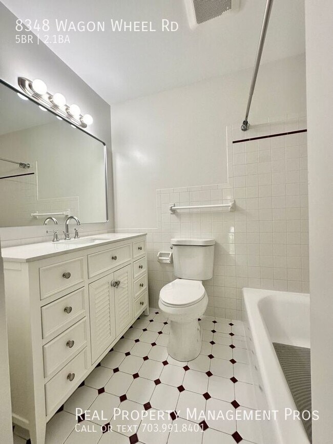 Building Photo - 8348 Wagon Wheel Rd