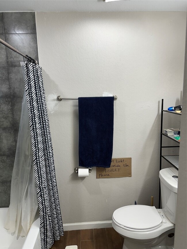 Building Photo - 2922 Randolph Rd