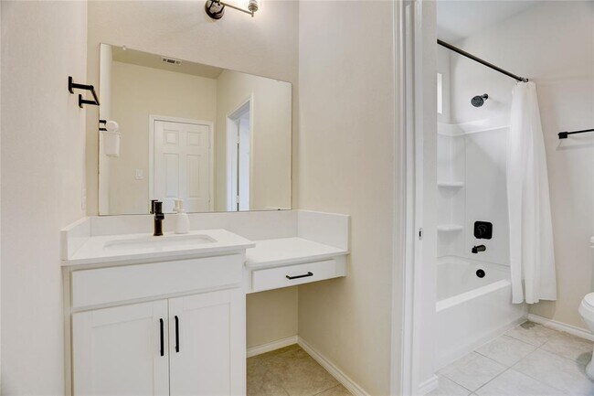 Building Photo - 3231 Longleaf Meadows Dr