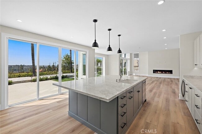 Building Photo - 22661 Sweet Meadow