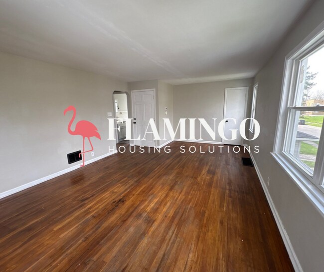 Building Photo - 2310 Emerson Ave