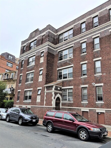 Building Photo - 97 Hancock St