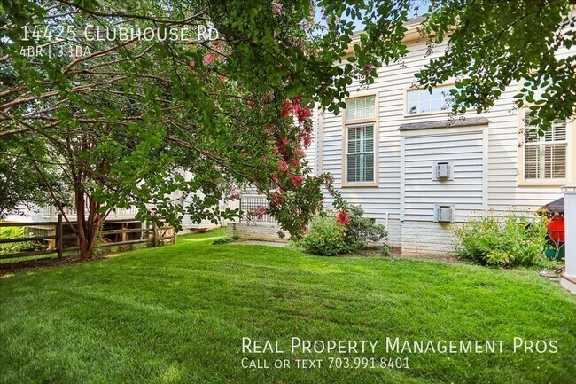 Building Photo - 14425 Clubhouse Rd