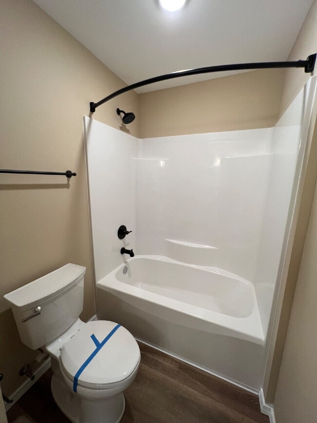 Building Photo - Brand New 4BR / with amazing efficiency an...