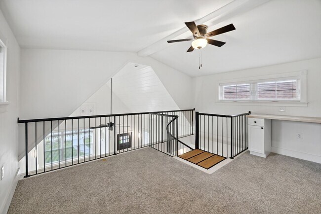 Building Photo - Charming Renovated 1900s Home with Modern Flair – Nashville, TN 37210 FOR LEASE