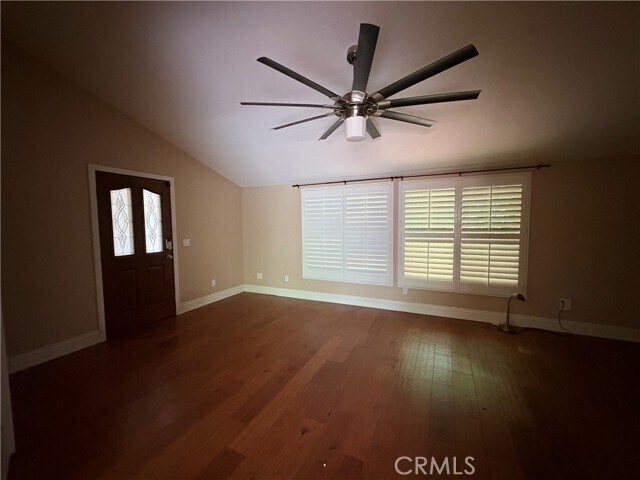 Building Photo - 1740 Orangewood Ave