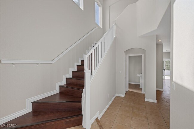 Building Photo - 2405 Esteem Ridge Dr