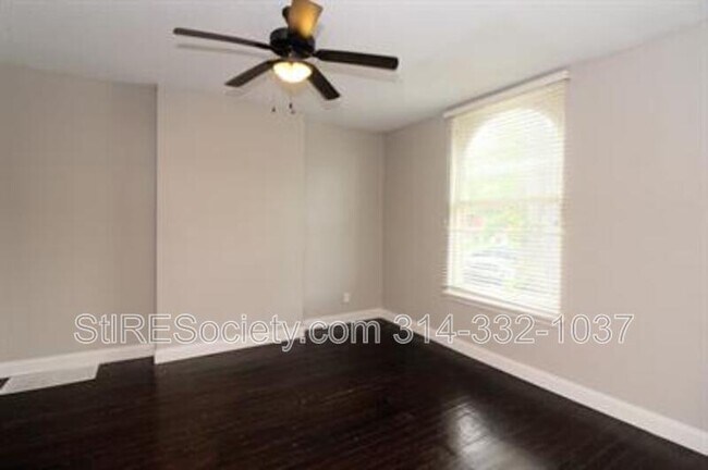 Building Photo - 3620 Hartford St