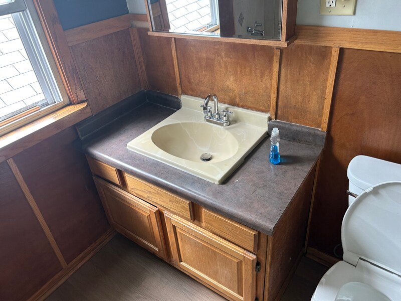 Building Photo - 7412 S Green St