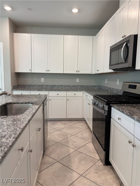 Building Photo - 2456 Bagnara Pl