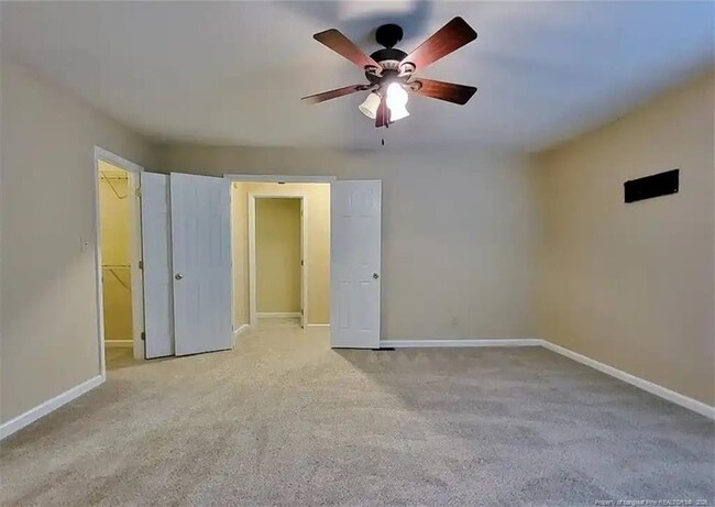 Building Photo - 5532 Robmont Dr