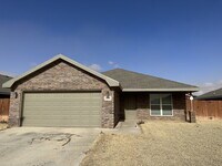 Building Photo - Wonderful 3 Bed 2 Bath in Willow Bend!