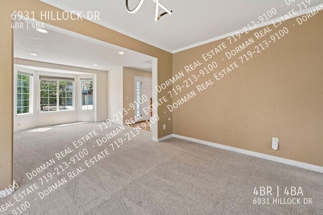 Building Photo - 6931 Hillock Dr