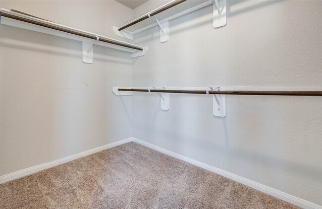 Building Photo - 13409 Cannon Crk Ct