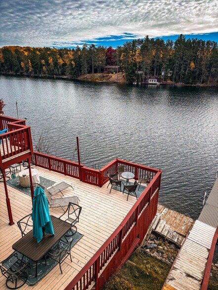 Building Photo - 440 S Peninsula Ln