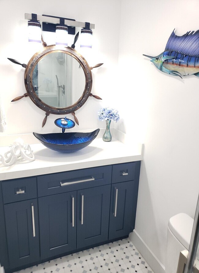 Building Photo - 3520 S Ocean Blvd