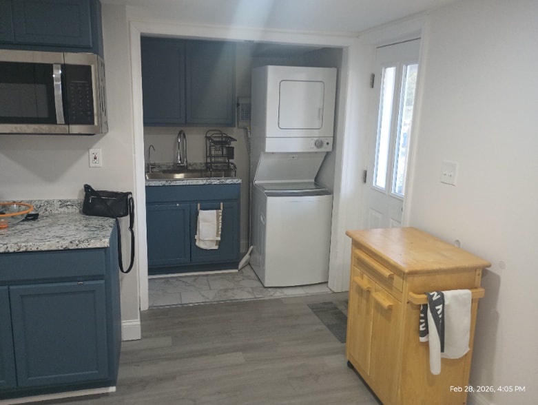 Building Photo - 5515 Hillen Rd