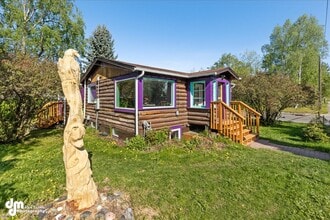 Building Photo - 1200 B St