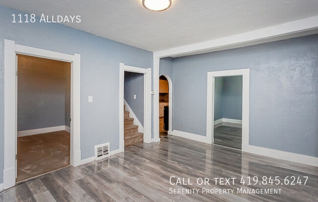 Building Photo - 1118 Alldays-