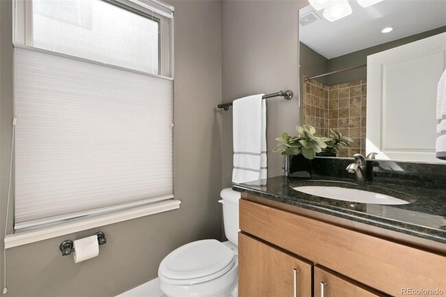 Building Photo - LOCATION LOCATION!!  In the heart of LOHI just blocks to restaurants, boutiques and local waterin...