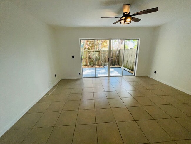 Building Photo - Pratt_316 Hernando