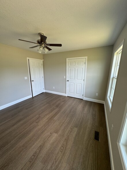 Building Photo - 100 Road 9090 Rd