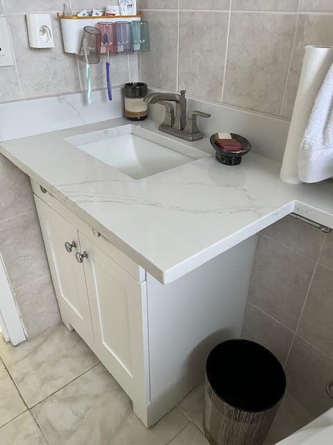 Building Photo - 740 Monaco P