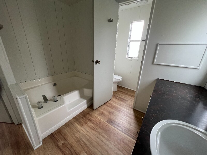 Building Photo - 84532 OR-11