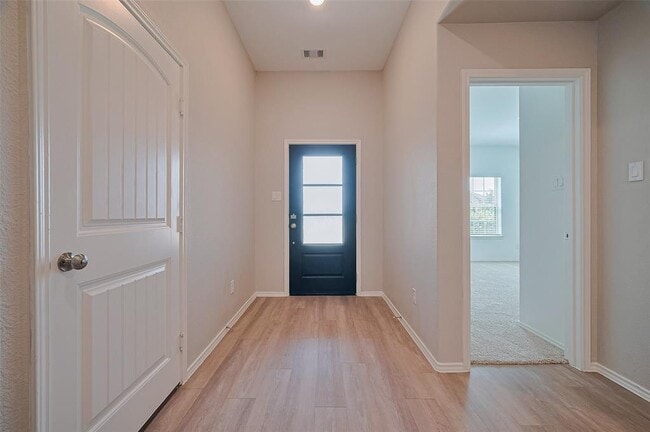 Building Photo - 3715 Butterfly Breeze Ln