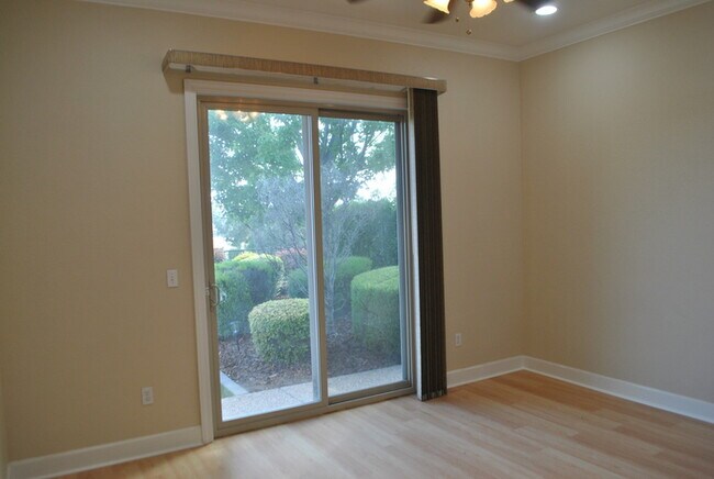 Building Photo - Gorgeous Upgraded Sun City Lincoln Hills Home