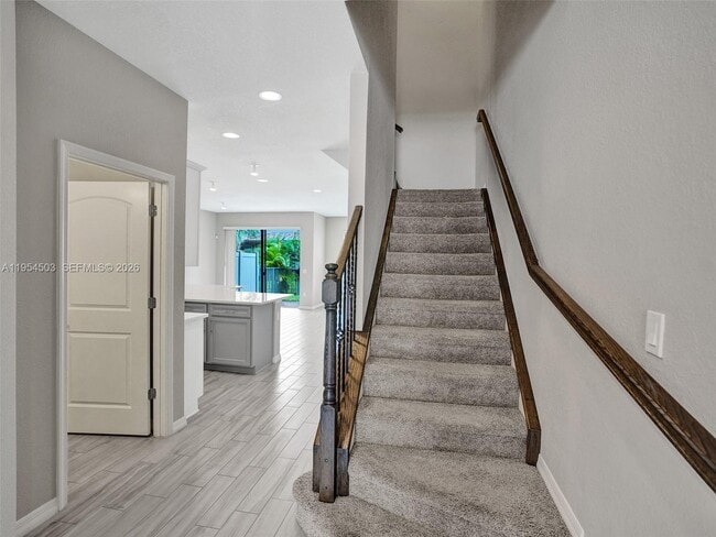 Building Photo - 8330 Rearing Ln