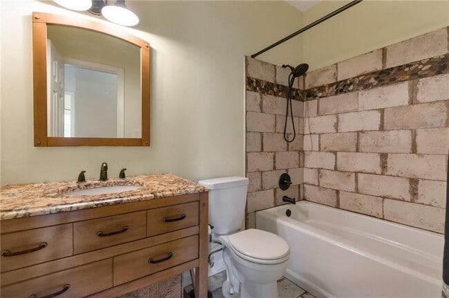 Building Photo - 475 Brown Thrasher Ct