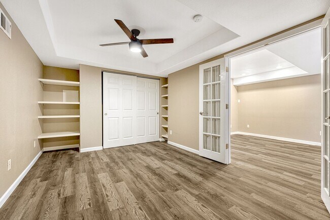 Building Photo - 1 bedroom, 1 bathroom Apartment