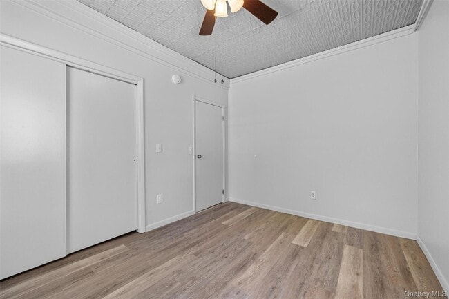 Building Photo - 28 Van Buren St