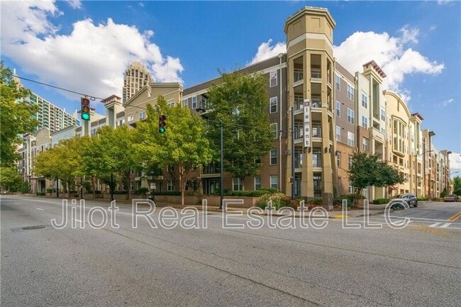 Primary Photo - 390 17th St NW