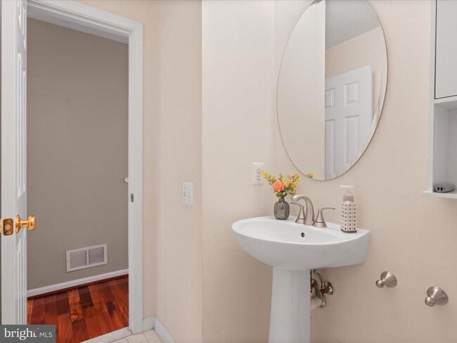 Building Photo - 6528 Osprey Point Ln
