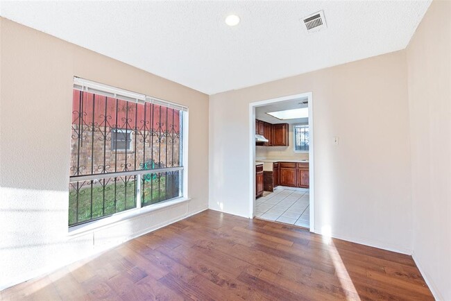 Building Photo - 11326 Lovebird Ln