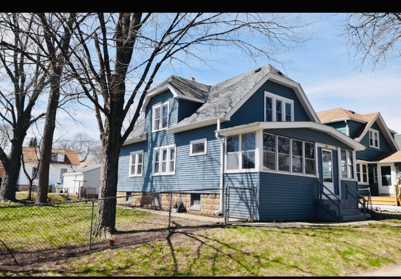 Building Photo - 625 S 61st St