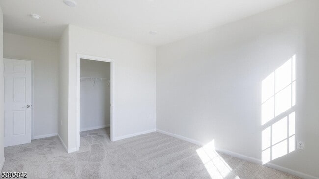 Building Photo - 95 Robeson St