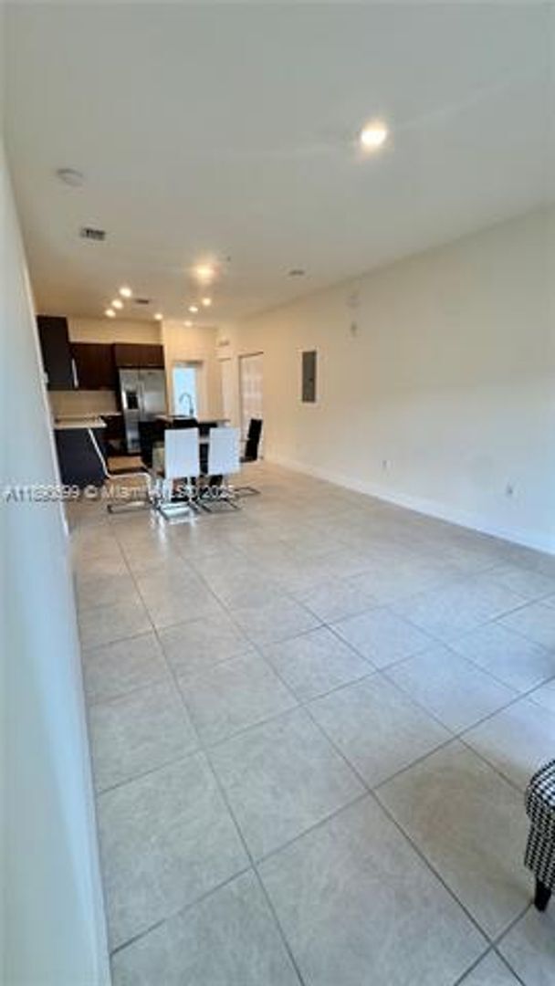 Building Photo - 8301 NW 41st St