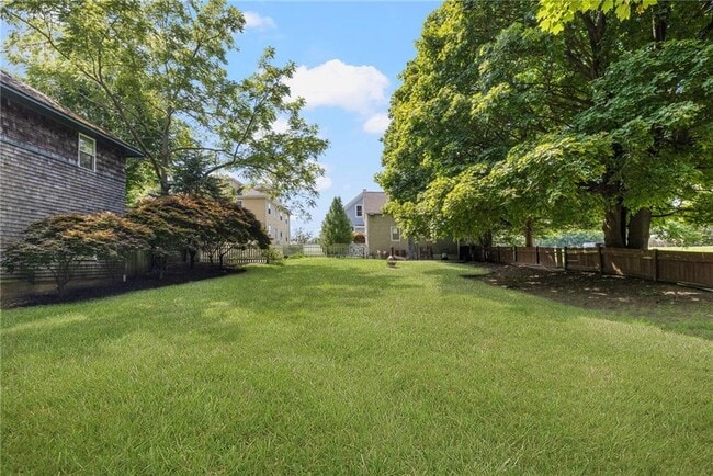 Building Photo - 272 Boulevard
