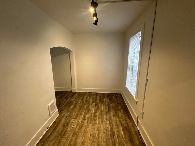 Interior Photo - 518 G Street Apartments!