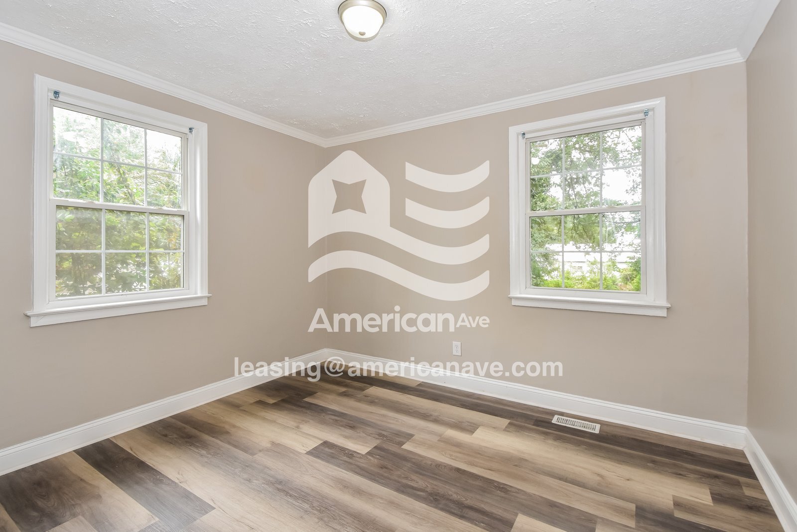 Building Photo - 2016 Holt Dr