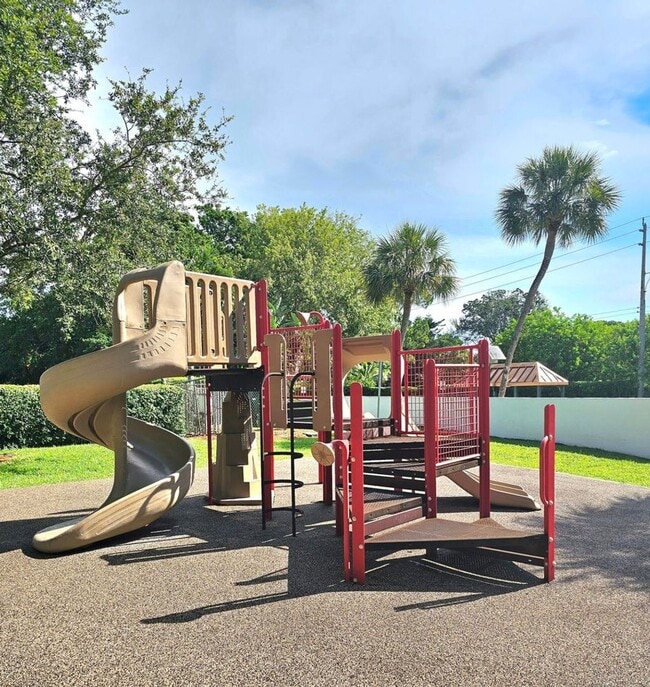 Building Photo - 12191 Broadleaf Ct