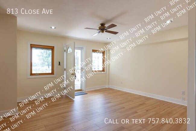 Building Photo - 813 Close Ave