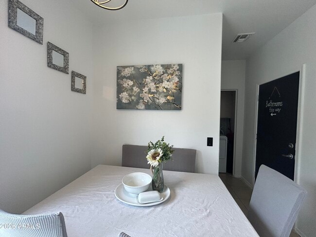 Building Photo - 13939 N 132nd Ln