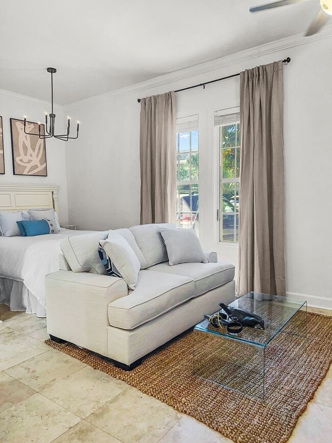 Building Photo - 50% off first months rent.  Fully furnishe...