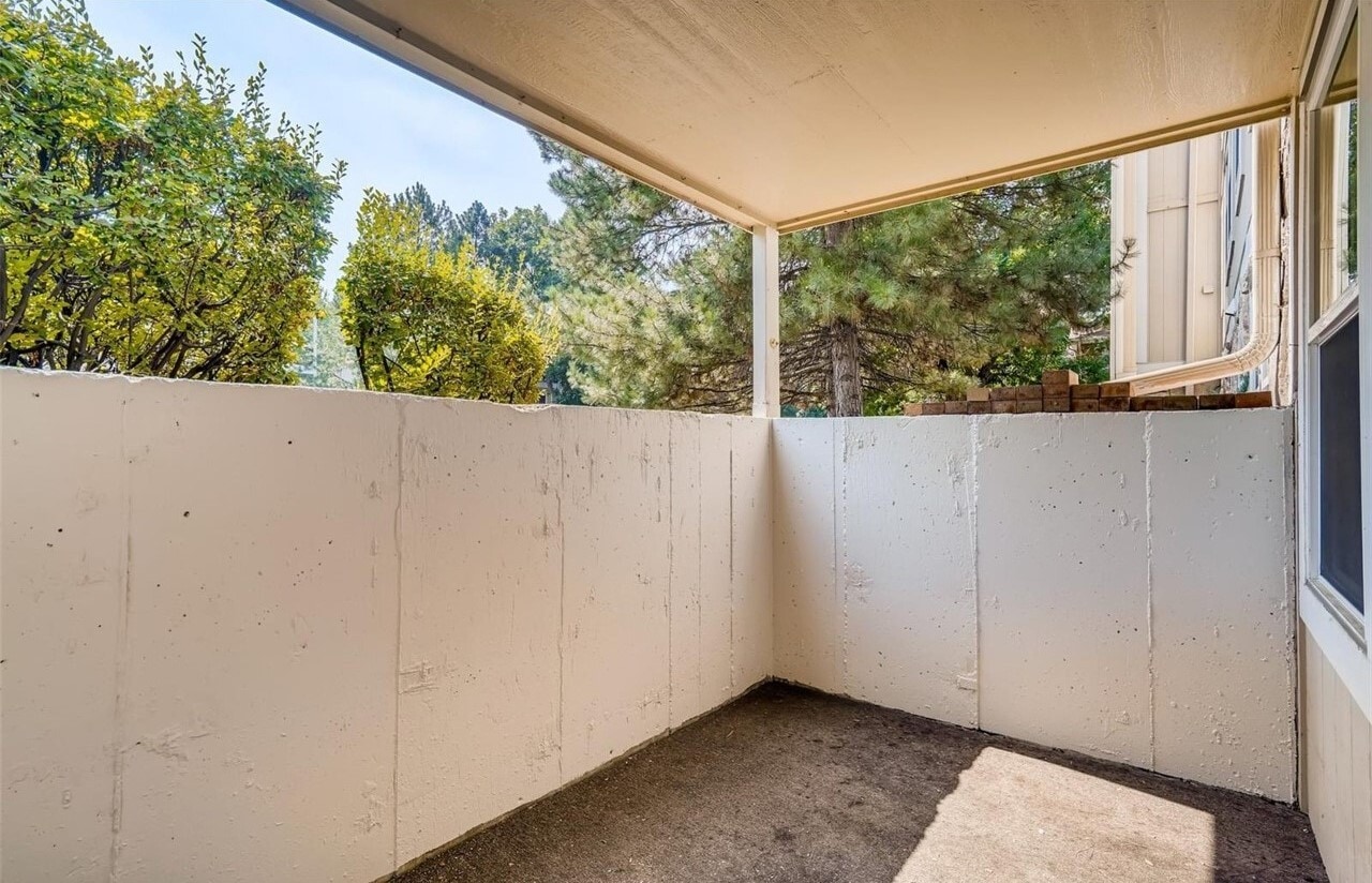 Building Photo - 5565 W 76th Ave