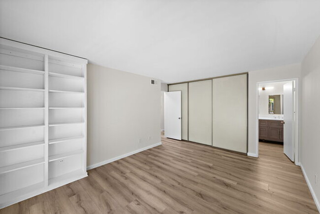 Building Photo - 22152 Caminito Vino